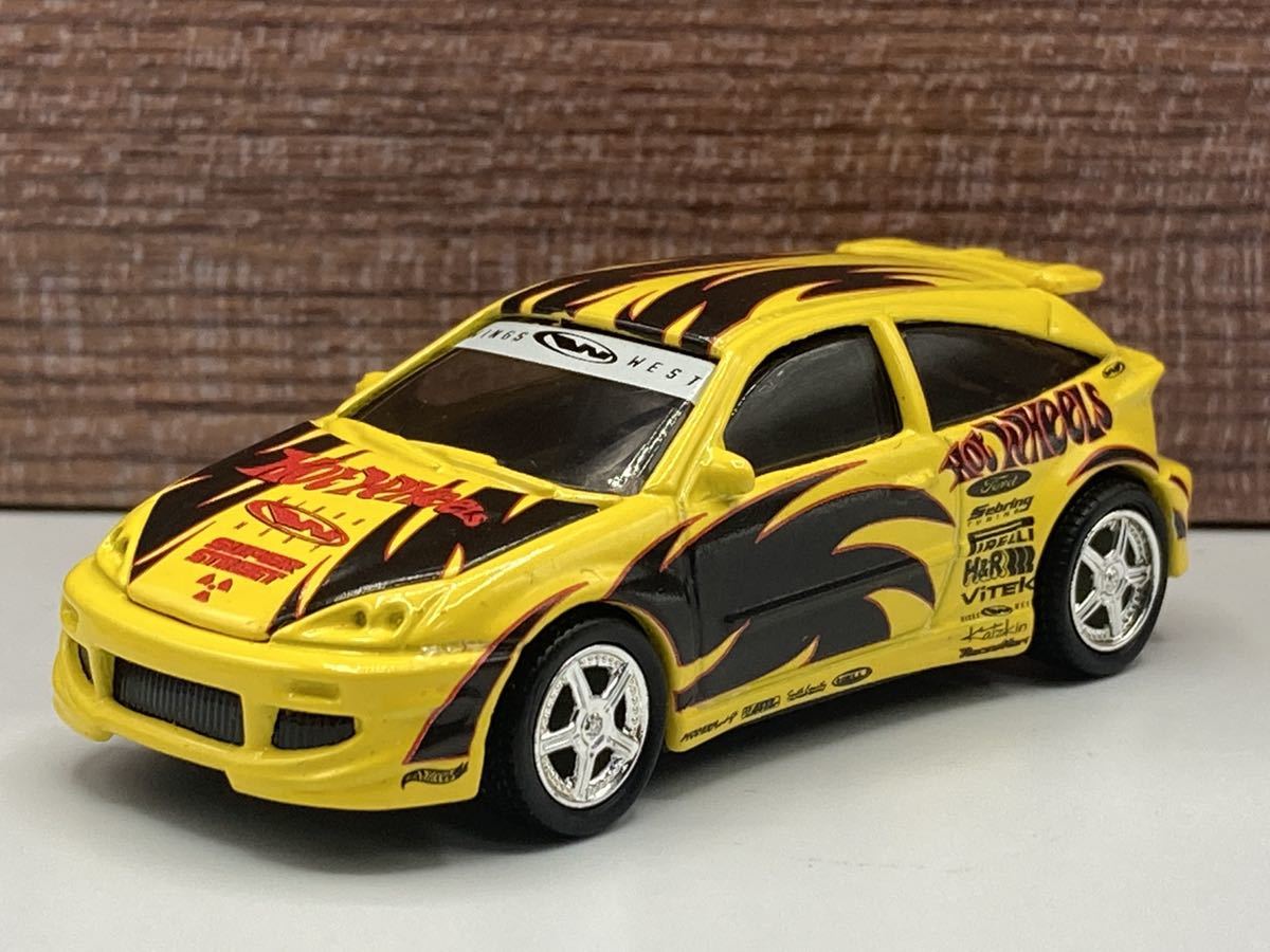 即決有★HW hotwheels ホットウィール 100％ SUPER STREET FORD FOCUS フォード フォーカス 黄★ミニカー ルース