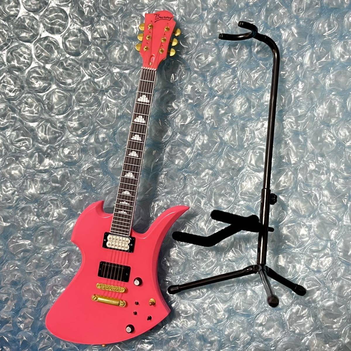 FERNANDES / Burny MG-X hide Model 1/8 “SHOCKING PINK” ショッキングピンク The Guitar Collection GUITAR LEGEND ギターコレクション