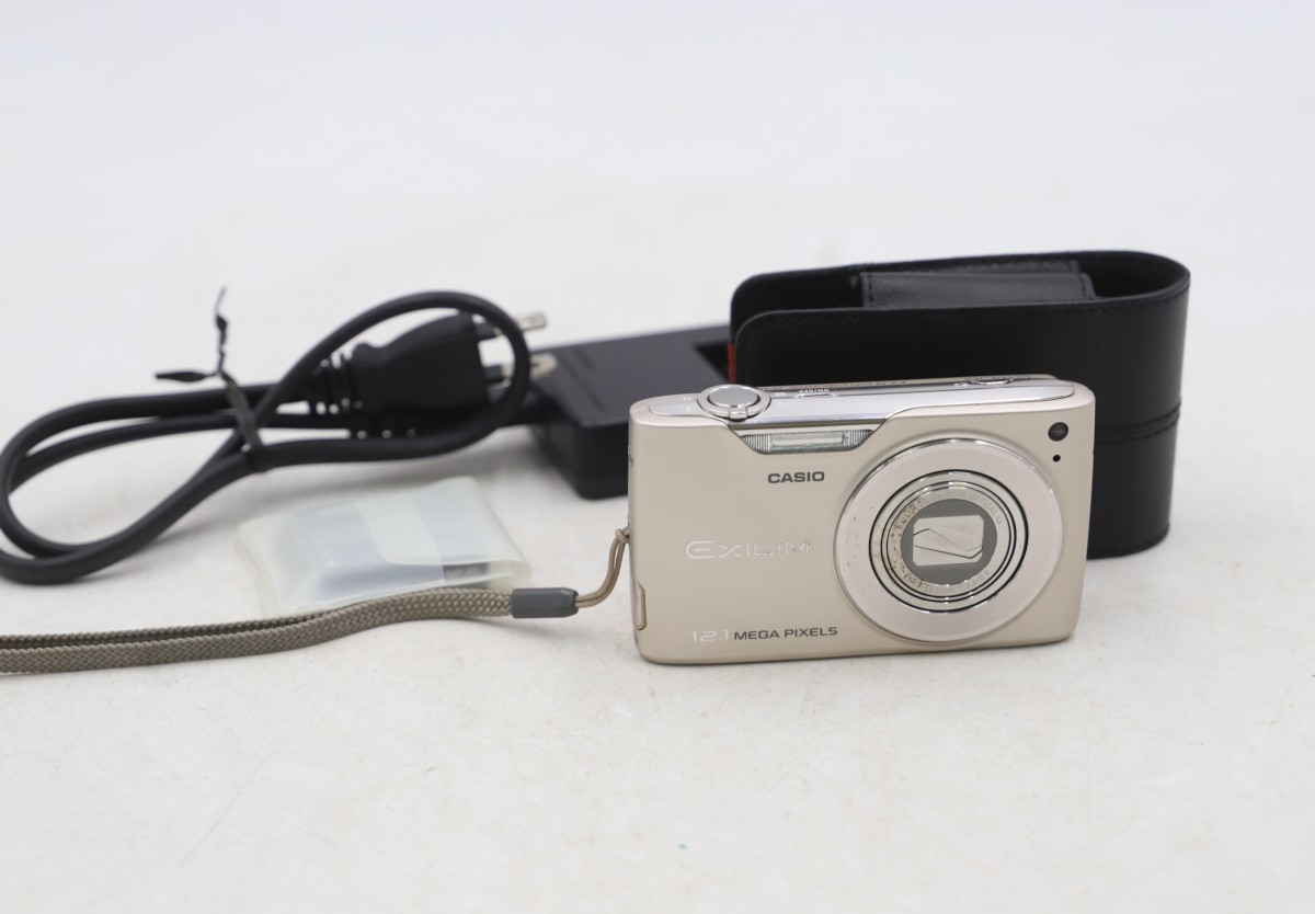 CASIO/カシオ EXILIM EX-Z450 コンパクトデジタルカメラ (D905)