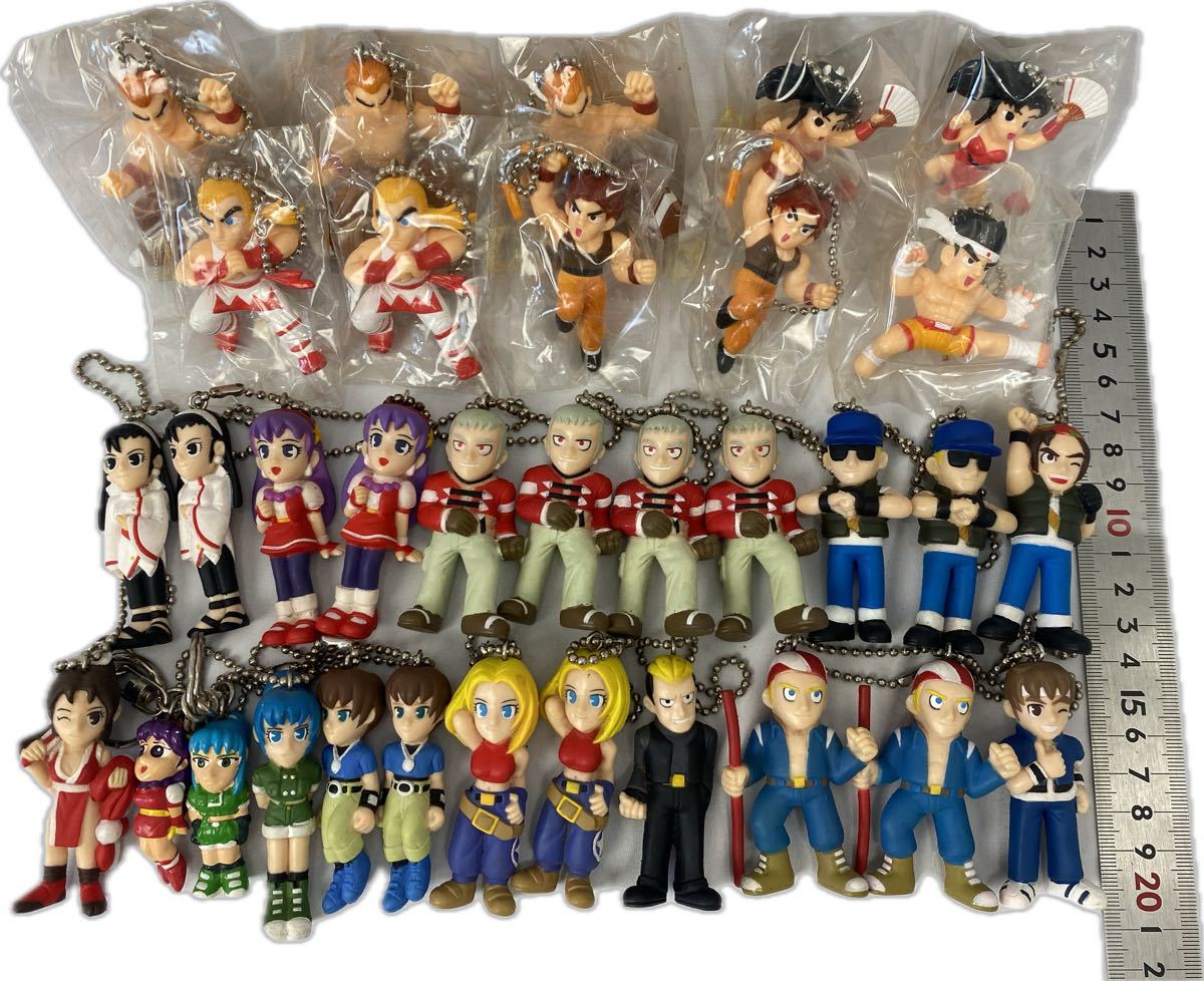 AZ-077 SNK キーホルダー 33点まとめて キング オブ ファイターズ 餓狼伝説 タカラ サムライスピリッツ ミニフィギュア 当時物 ビンテージ