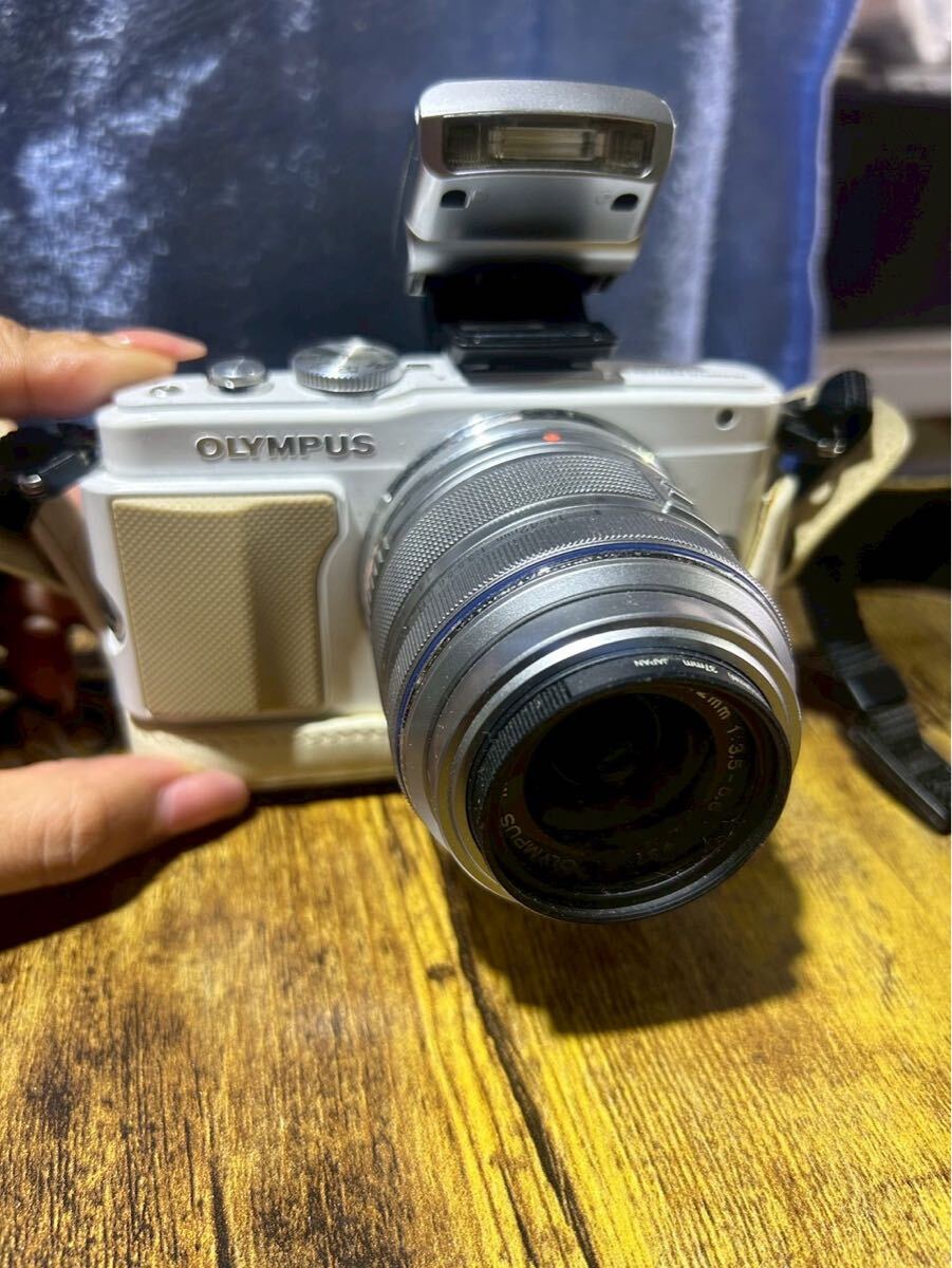 【#nr/6.12/12】 OLYMPUS PEN LitePL5 ミラーレス一眼カメラ オリンパス V4T001876ホワイト