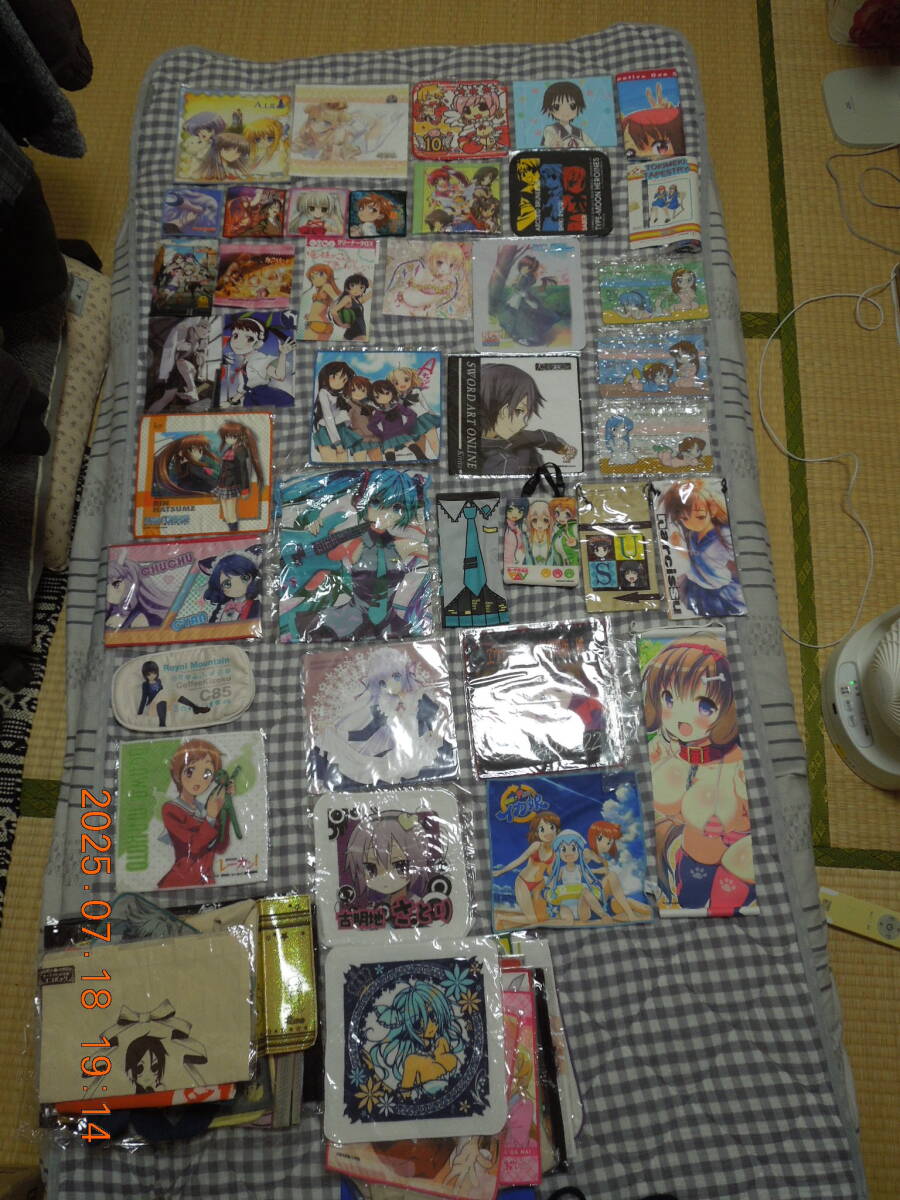 布雑貨大量セット/ 尚月地 初音ミク パンスト 俺妹 がっこうぐらし とある科学 ときめも セングラ エヴァ そに子 珈琲貴族 ヘタリア 黒執事