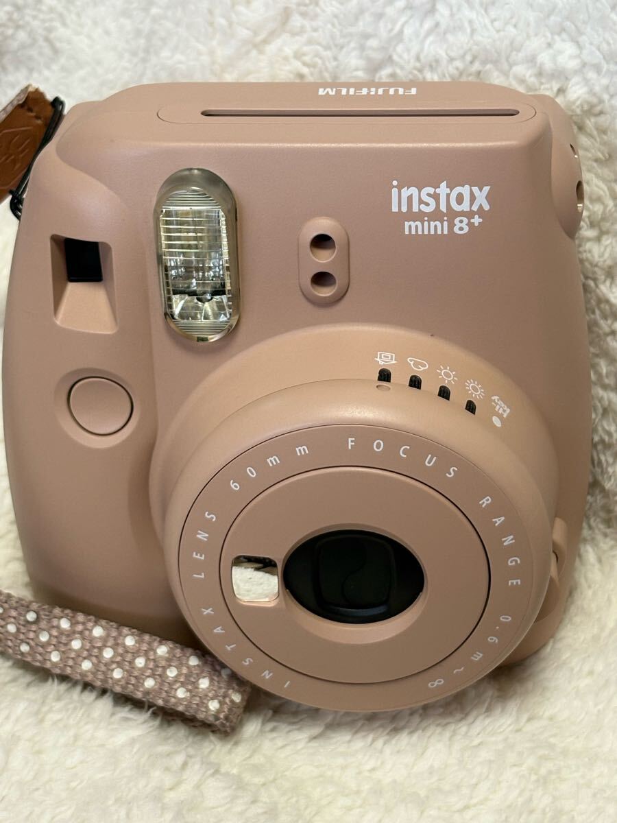 チェキ instax mini8 ベージュ色