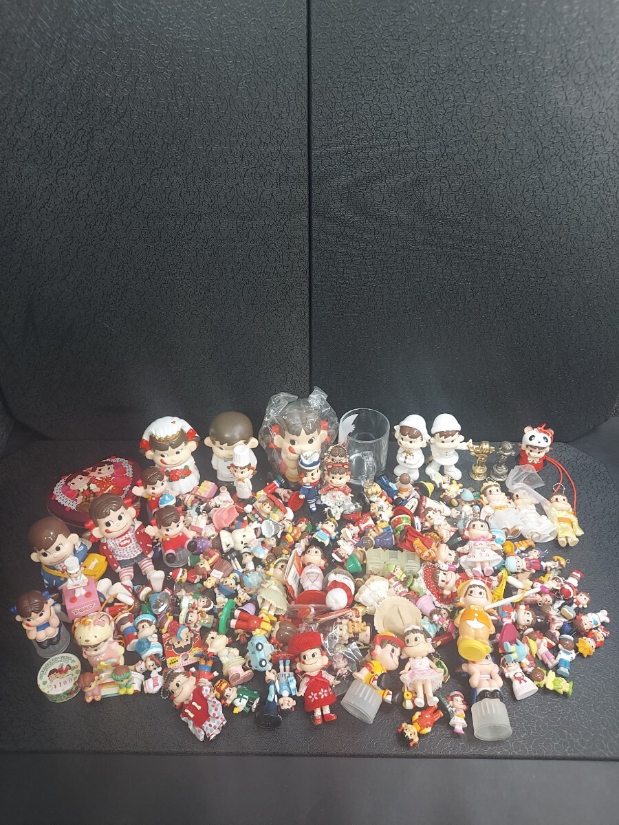 ★送料最下部に記載★　不二家　ペコちゃん　大量まとめて　フィギュア・置物・ノベルティなど