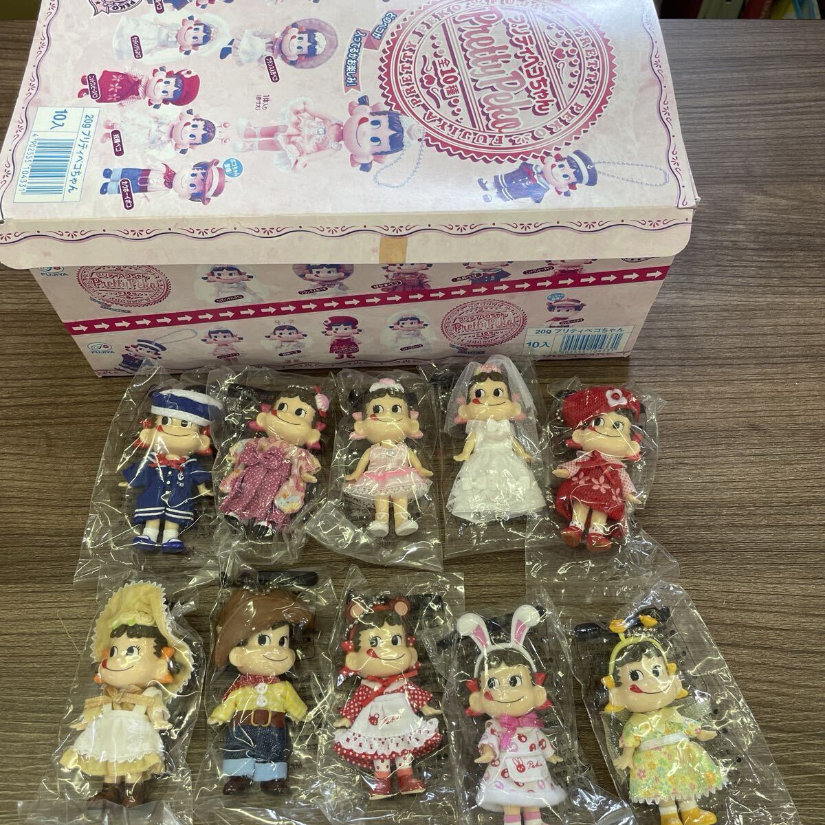 未開封 プリティペコちゃん 10点 まとめ 不二家 ペコちゃん ポコちゃん フィギュア キーホルダー キーチェーンフィギュア FUJIYA 1
