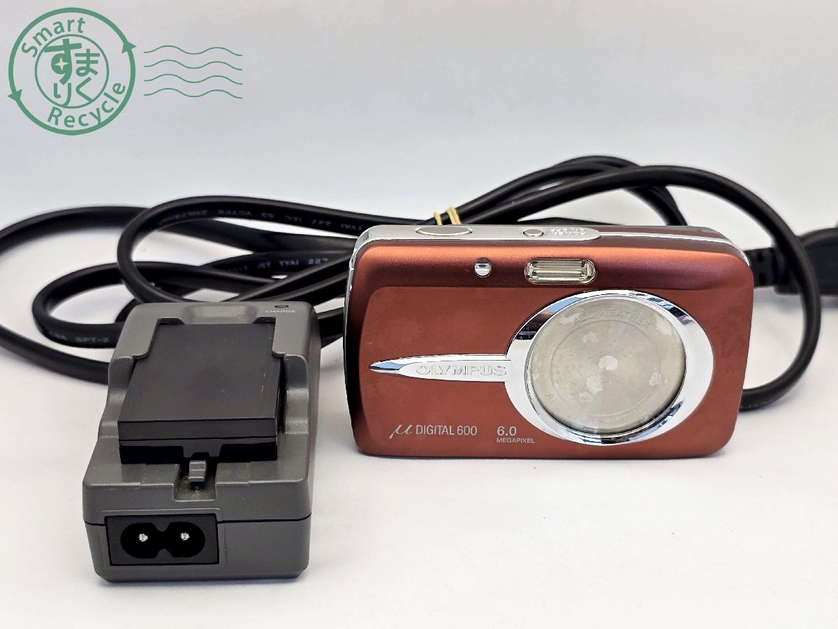 BI0707776　☆ OLYMPUS μ DIGITAL 600 オリンパス コンパクトデジタルカメラ デジカメ バッテリー 充電器付き カメラ 中古