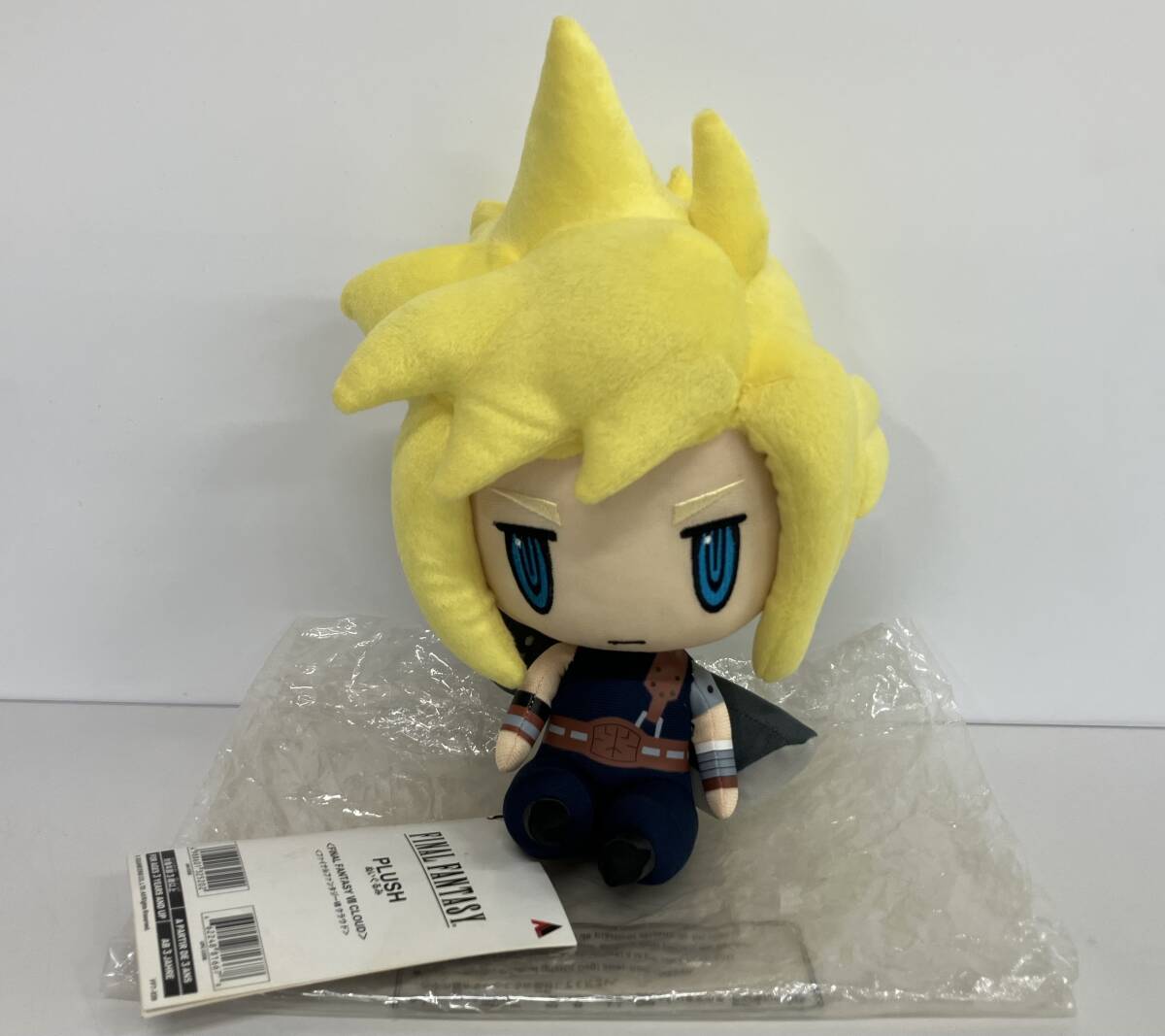 【タグ付き】 スクウェア・エニックス ファイナルファンタジーVII クラウド ぬいぐるみ