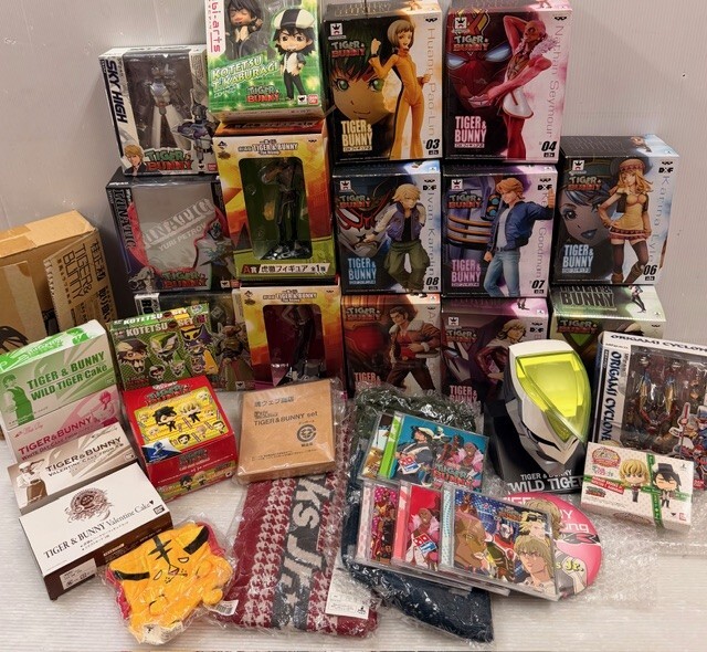 HH160-260307-56【ジャンク】TIGER＆BUNNY タイガー＆バニー フィギュア グッズ 大量まとめセット S.H.Figuarts 一番くじ チビアーツ DX 他
