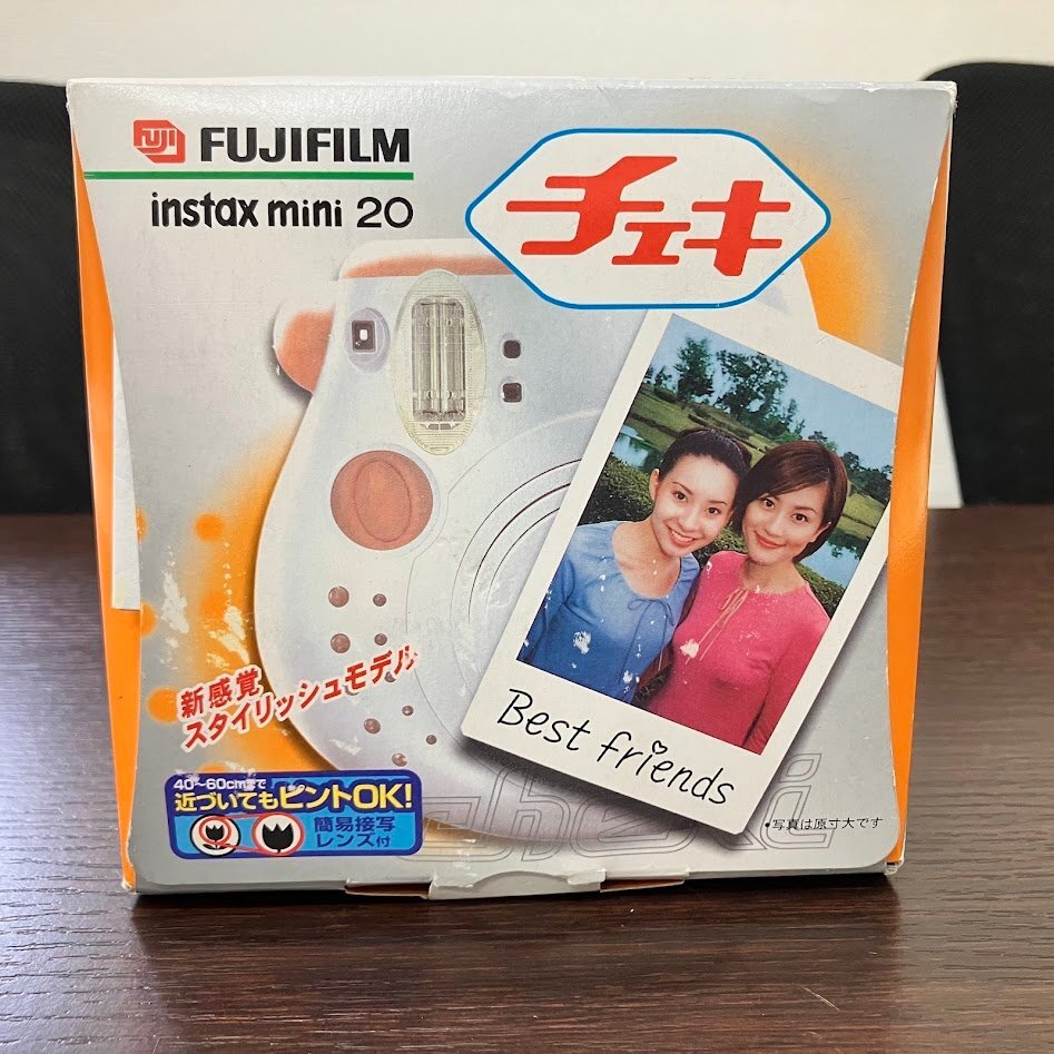 ★☆FUJIFILM　富士フイルム　instax mini 20チェキ　フジノンレンズ f=60mm　インスタントカメラ　中古　現状品☆★