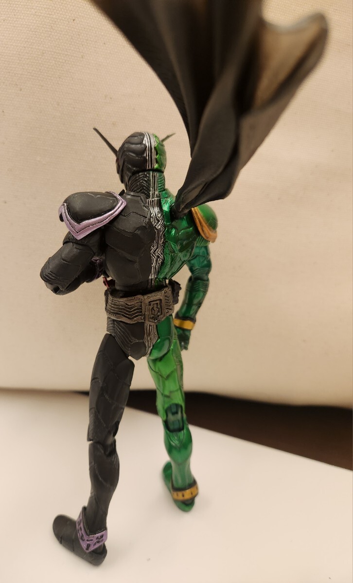 BANDAI S.I.C.「仮面ライダーW」より 仮面ライダーW サイクロンジョーカー (エクストリーム変換可)保存品(本体&パーツのみ現状画像参照) 