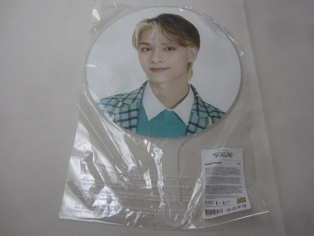 良品 韓流 SEVENTEEN TOUR FOLLOW うちわ ジュン