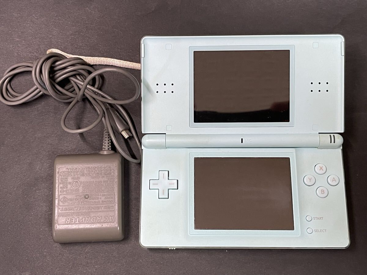 ニンテンドーDS Lite アイスブルー 本体 ACアダプター付き ソフトおまけ付き 任天堂 Nintendo 動作確認済み