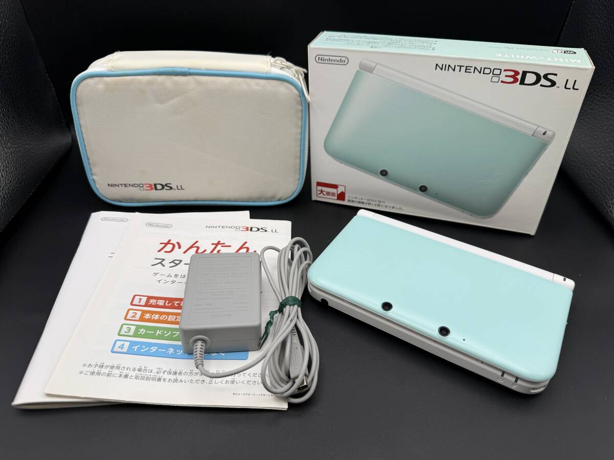 (36379)Nintendo/任天堂　3DS LL　SPR-S-MAAA(JPN)　本体　ミント×ホワイト　ACアダプタ付き　ゲーム機　※通電確認済　中古/現状品
