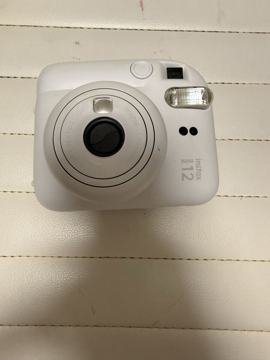 FUJIFILM instax mini 12 インスタントカメラ ホワイト 中古品 