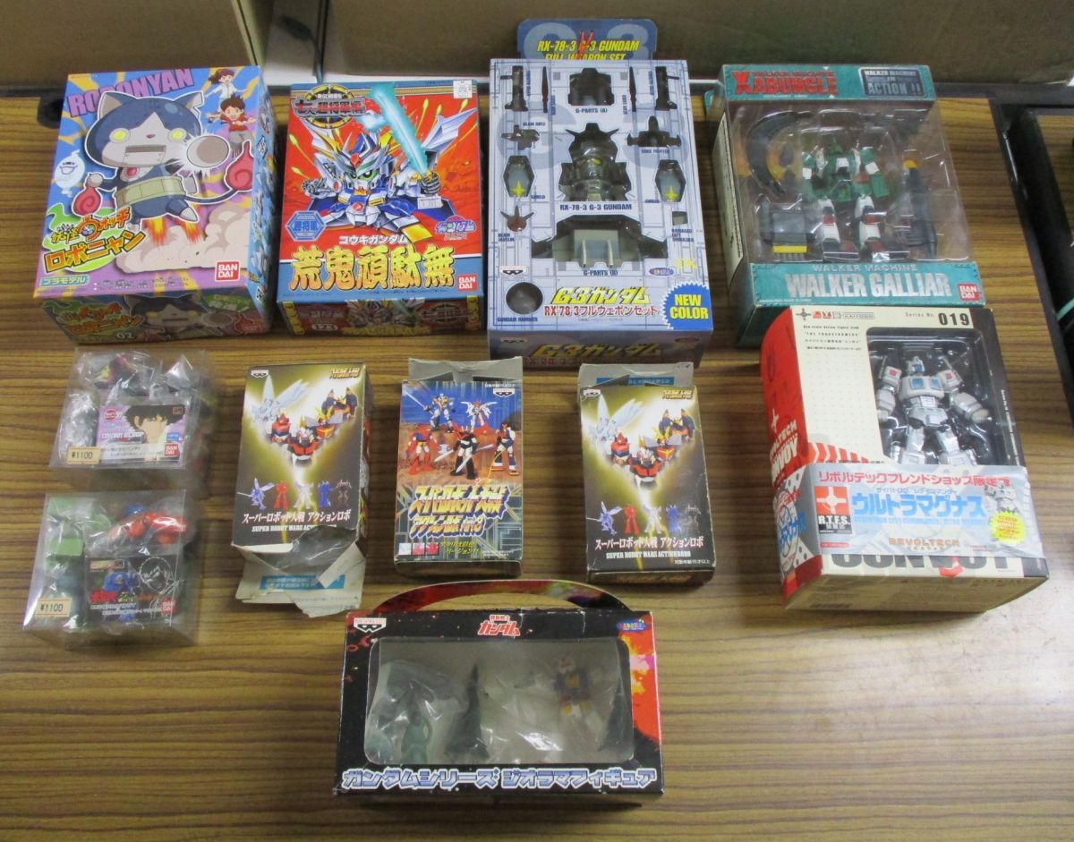 #w29【梱100】バンダイ 戦闘メカ ザブングル ウォーカー・ギャリア C3ガンダム SDガンダム荒鬼頑駄無 他 プラモデル フィギュア まとめ
