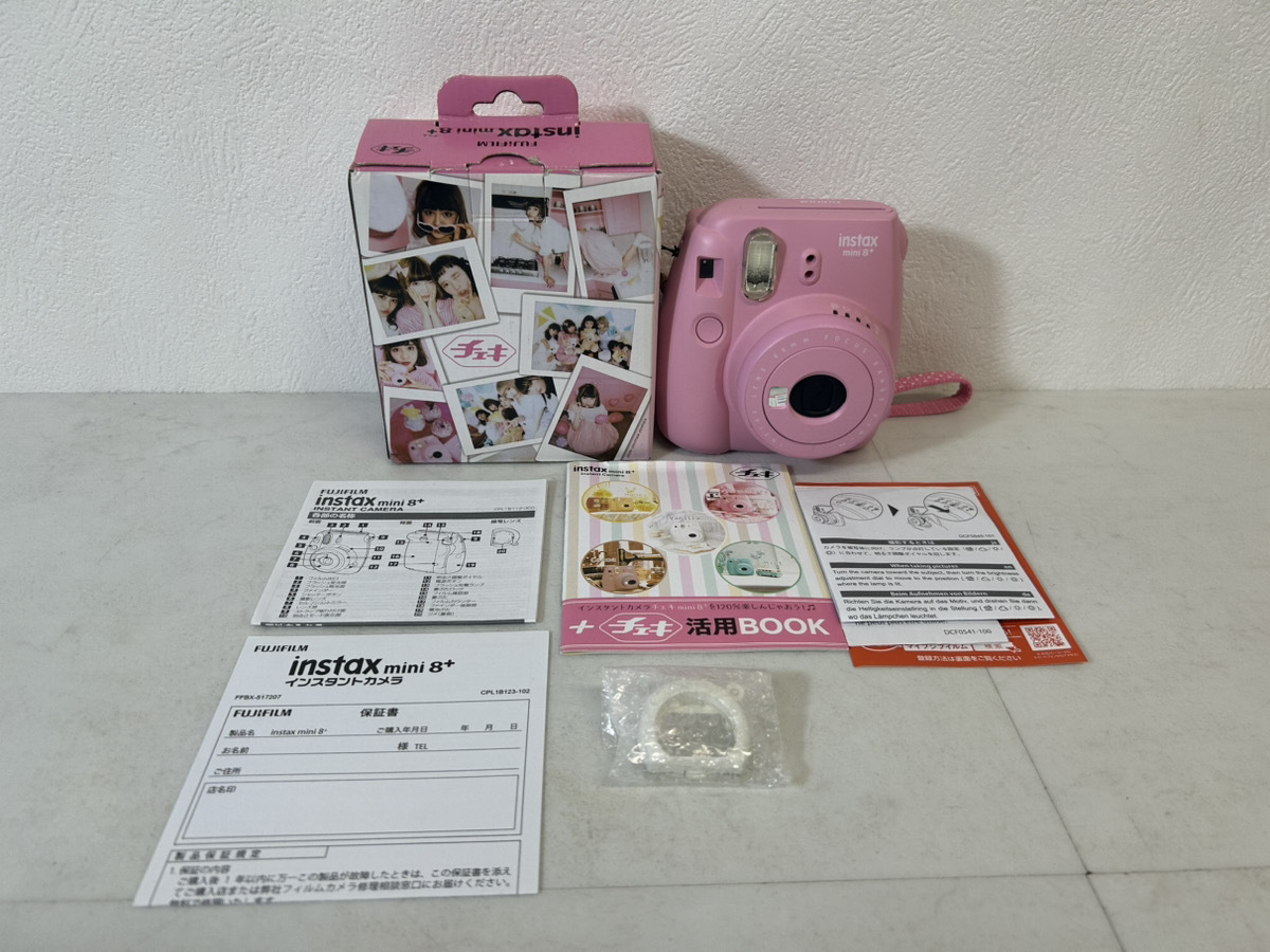 14654-012★FUJIFILM チェキ instax mini 8+ ストロベリー 付属品完備 接写レンズ付/箱付/取扱説明書付/フィルムカメラ★