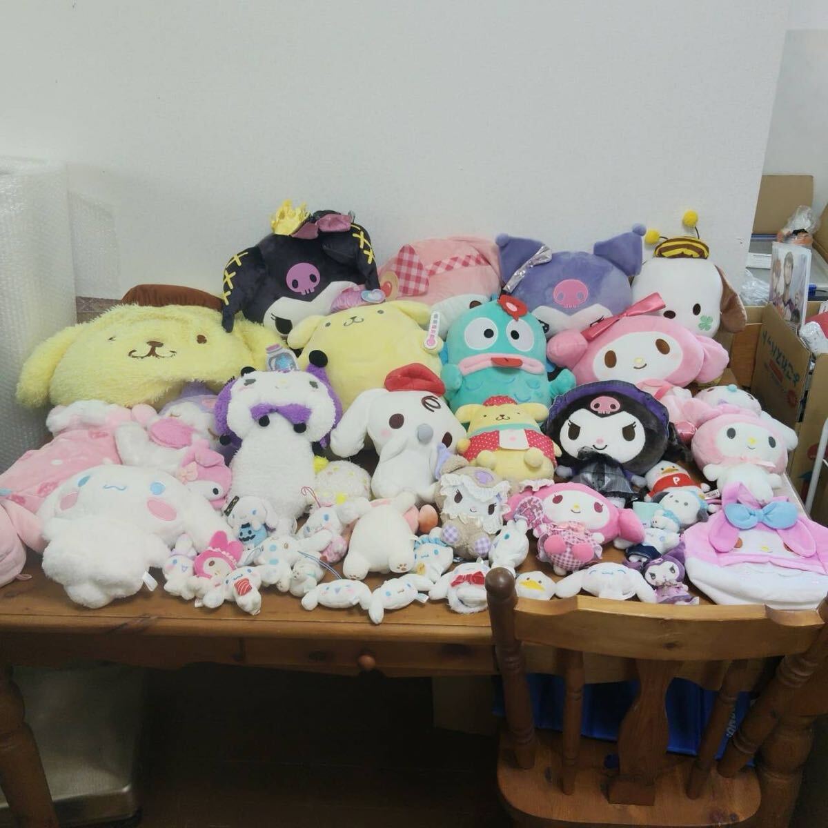 サンリオ ぬいぐるみ まとめ売り 160ダンボール分 マスコット