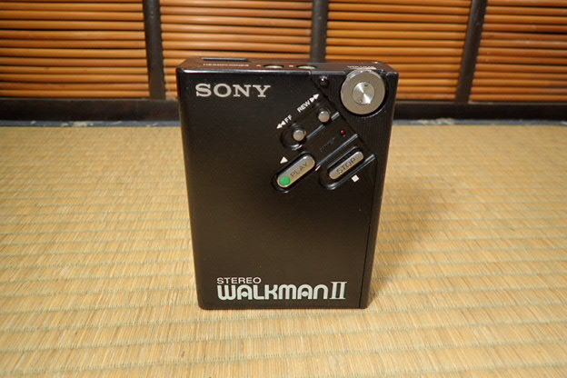 Z8 ソニー　ステレオウォークマン　WM-2 カセットプレーヤー　ウォークマン　ステレオカセットプレーヤー