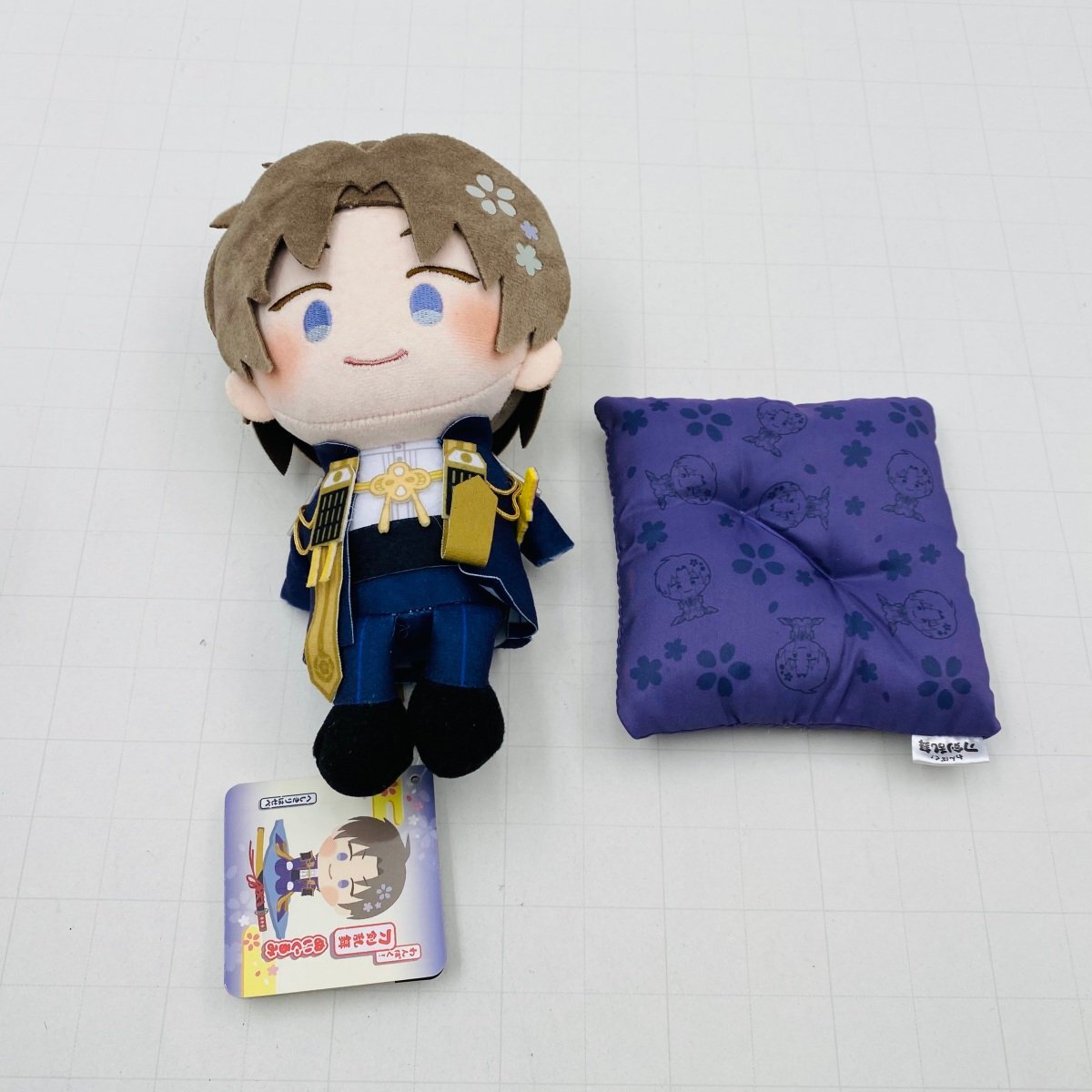 難あり中古品 エイコー わんぱく!刀剣乱舞 ぬいぐるみ 座布団風クッション へし切長谷部 2点セット