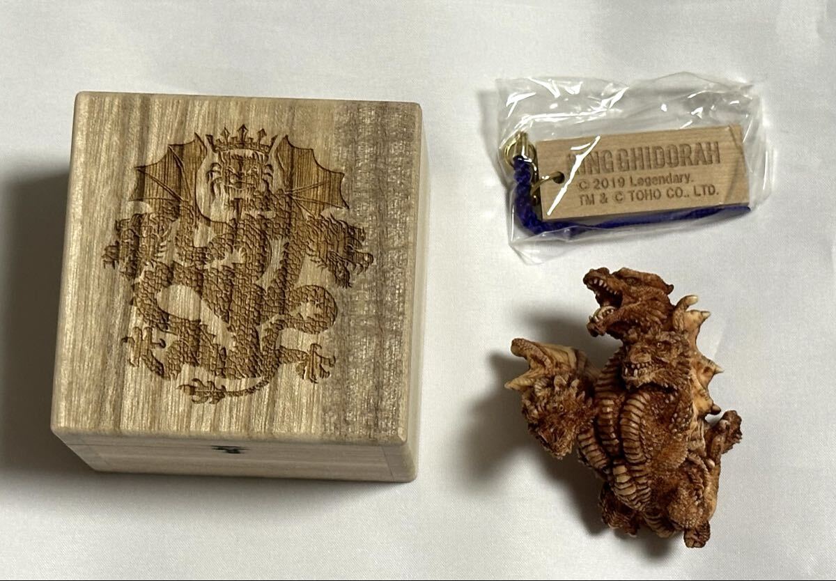 東宝怪獣根付 キングギドラ GODZILLA KING GHIDORAH 2019