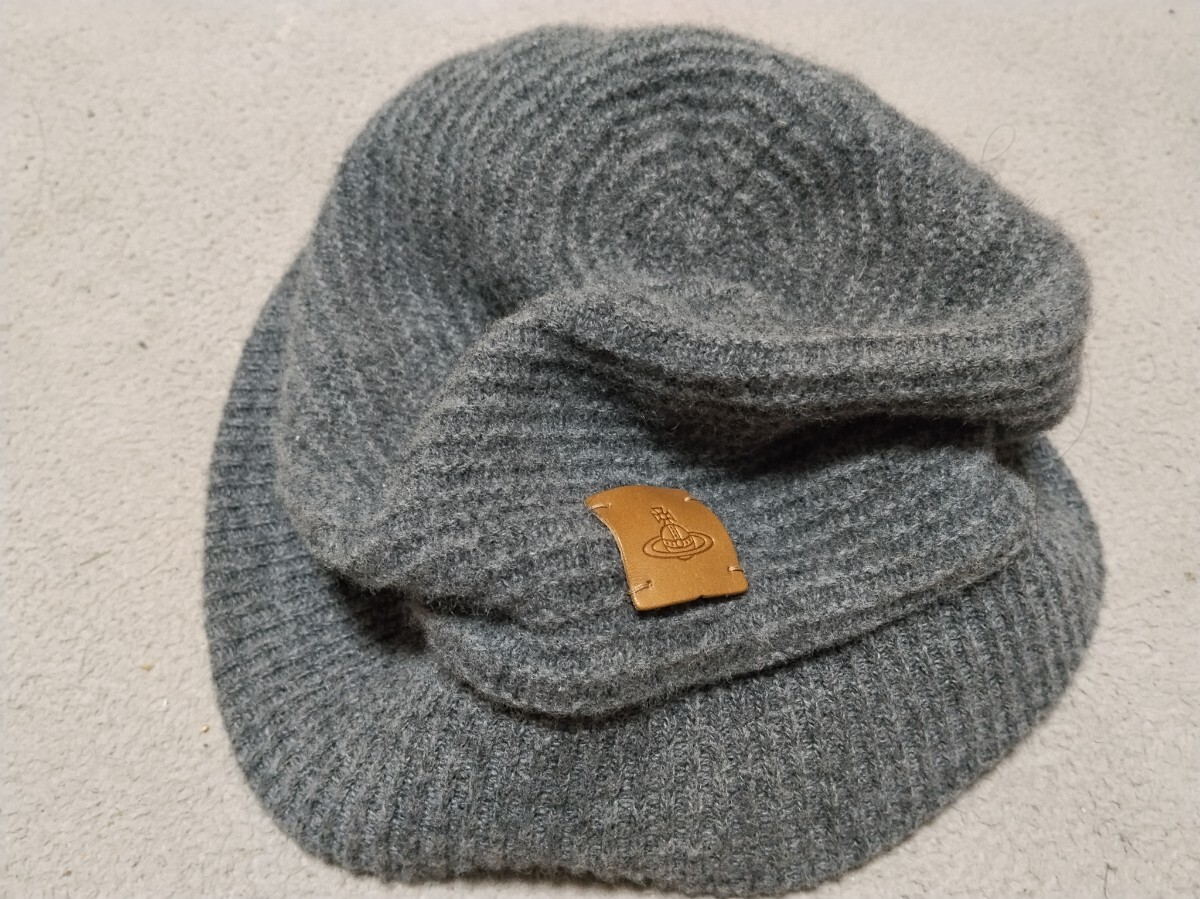 Vivienne Westwood グレー 帽子 S〜Mサイズ　現状品