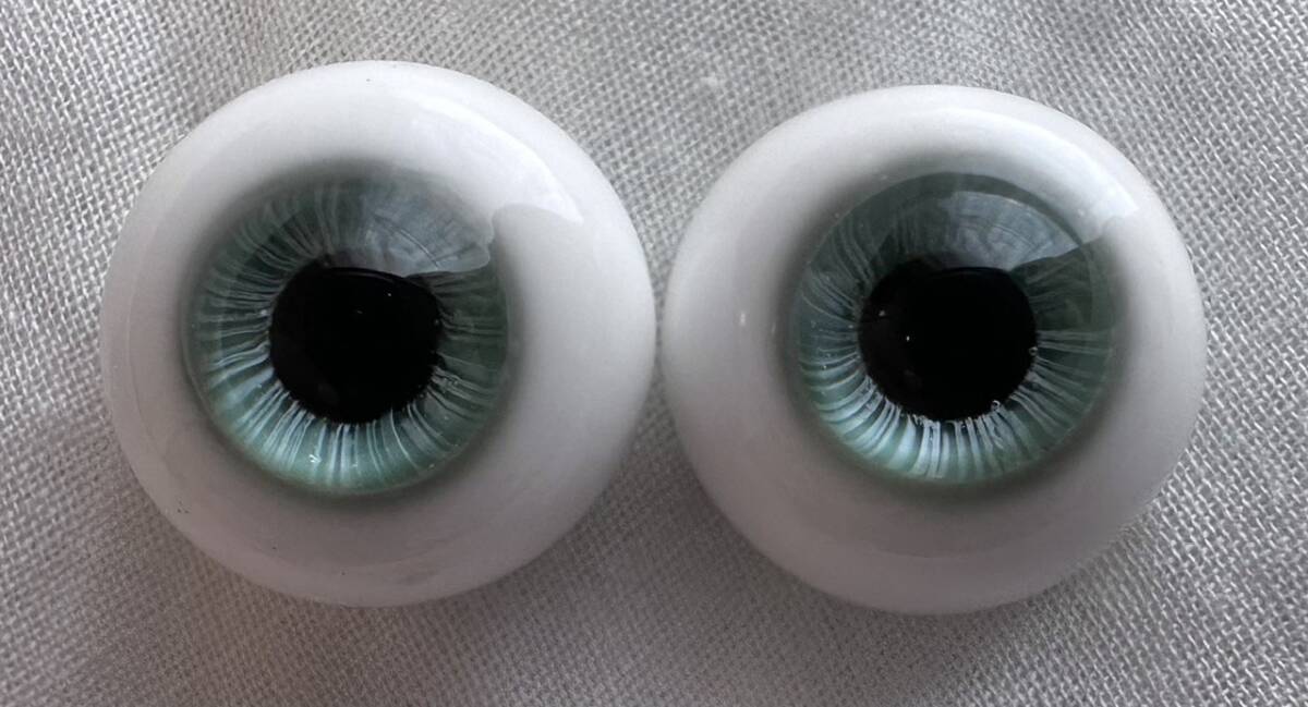 中古品 グラスアイ12mm Glass Eye Silver製 緑