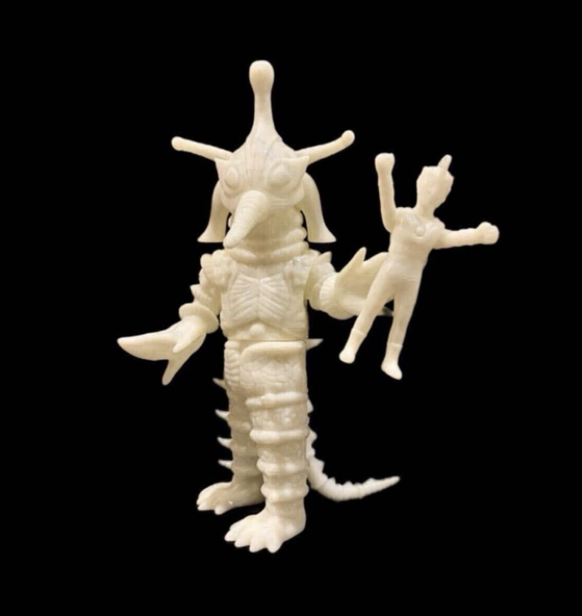 さくらトイズ Y・MSF ウルトラマンエース ヒッポリト星人 ミニA付き 蓄光 ソフビ 約23cm 磁石ギミック 新品 