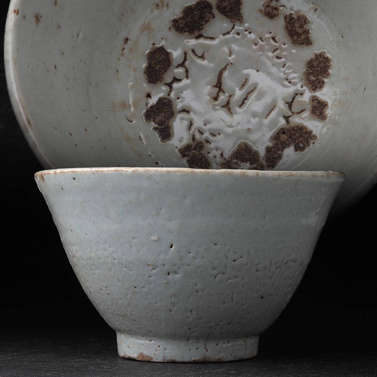 JS356 朝鮮美術 李朝 白磁堅手茶碗 径14cm 木箱付・李朝白磁堅手碗 茶道具 朝鮮古陶 朝鮮古美術