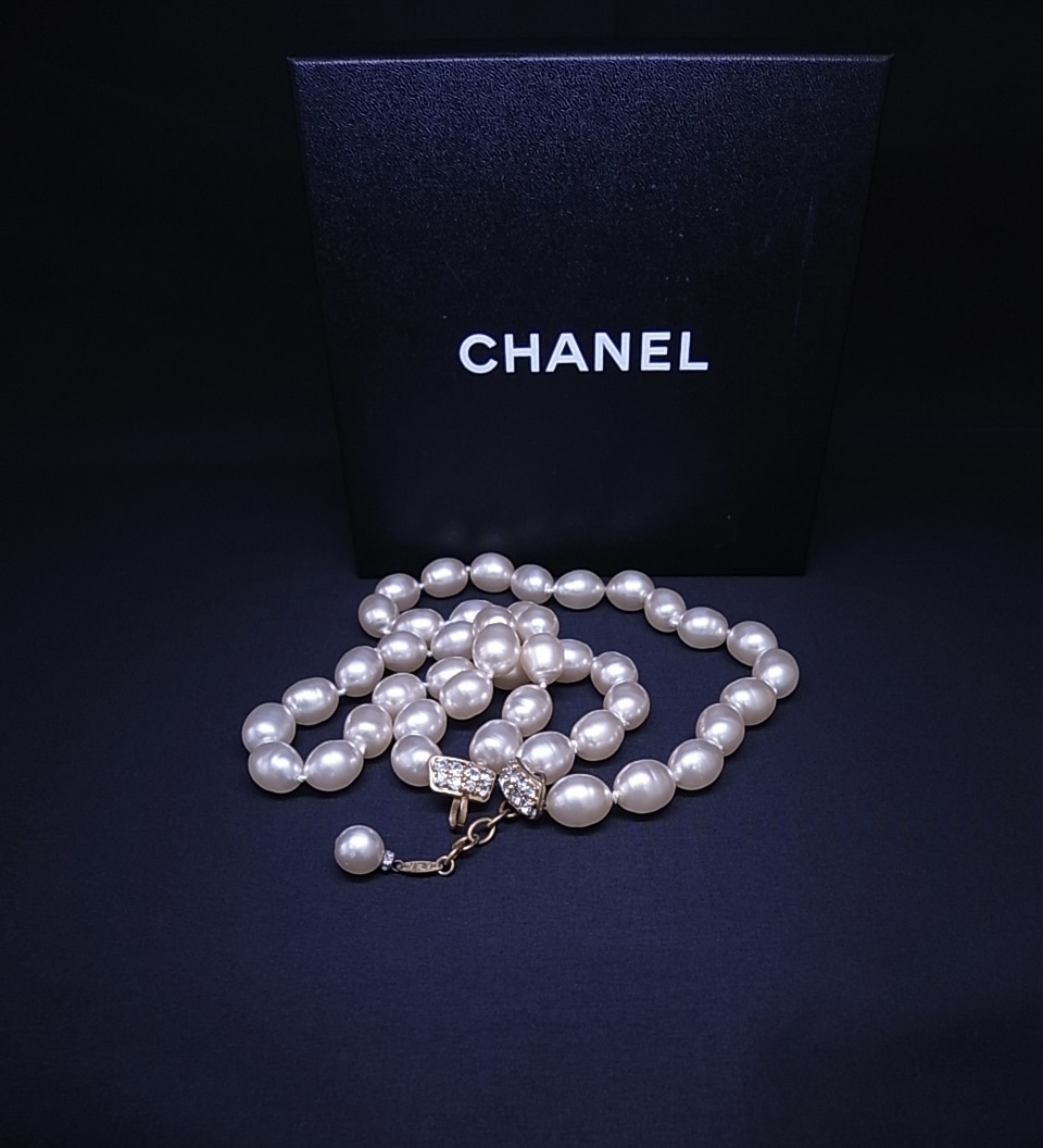 ★☆希少 CHANEL シャネル フェイクパール ロングネックレス カステラーヌコレクション2 8 メタル ビジュー ヴィンテージ 箱付き☆★