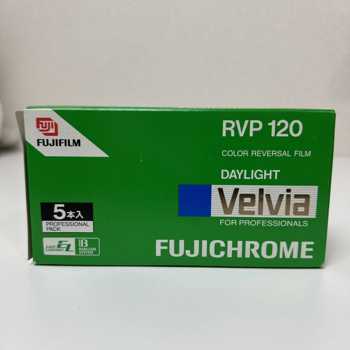 YC　未開封【富士フイルム】カラーリバーサルフィルム（ポジフィルム）「フジクローム ベルビア 50（FUJICHROME Velvia 50）」